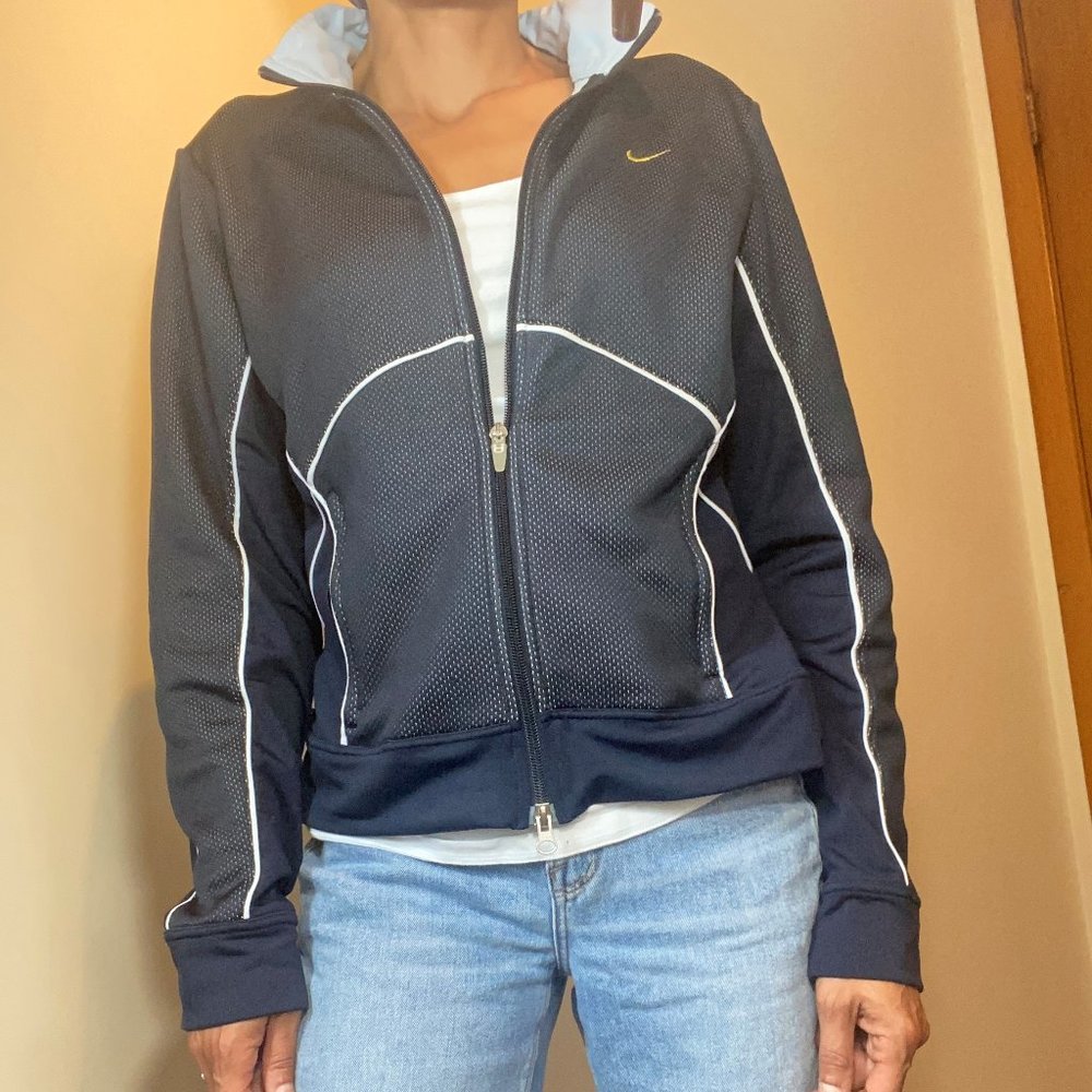 NIKE zip-up sportswear jacket